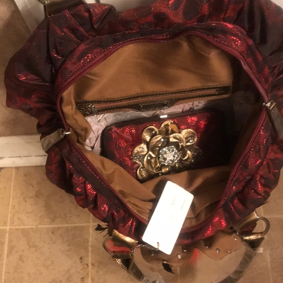 Hananel Handbag - Picture 4 of 8